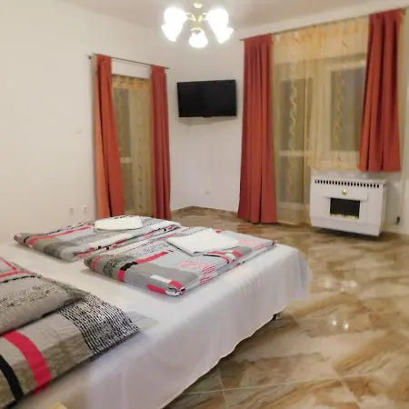 Szamoca Vendeghaz Μίσκολτς