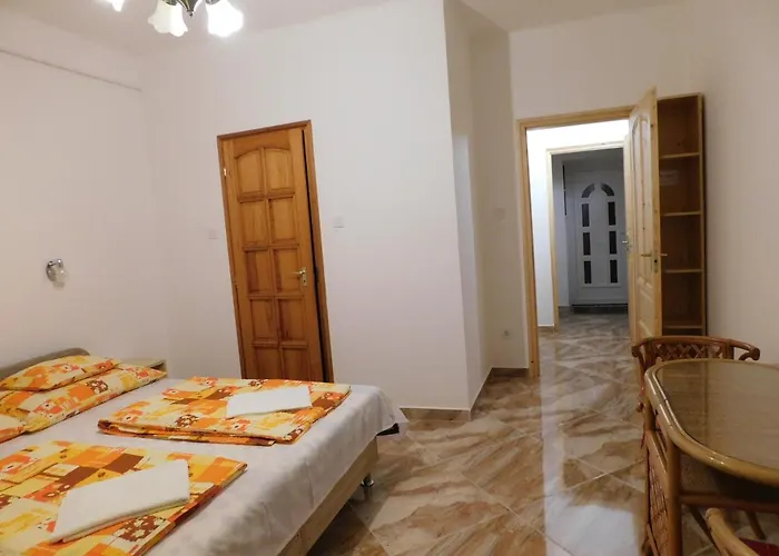 Πανσιόν Szamoca Vendeghaz 3*