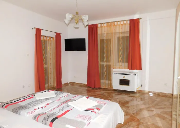 Πανσιόν Szamoca Vendeghaz Μίσκολτς