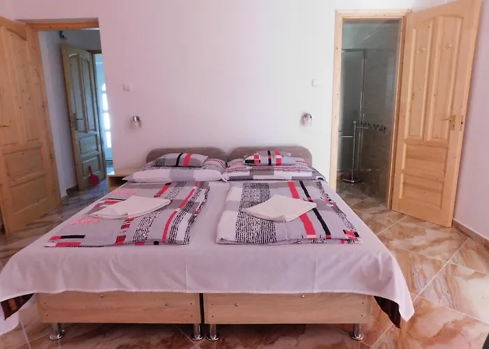 Гостевой дом Szamoca Vendeghaz