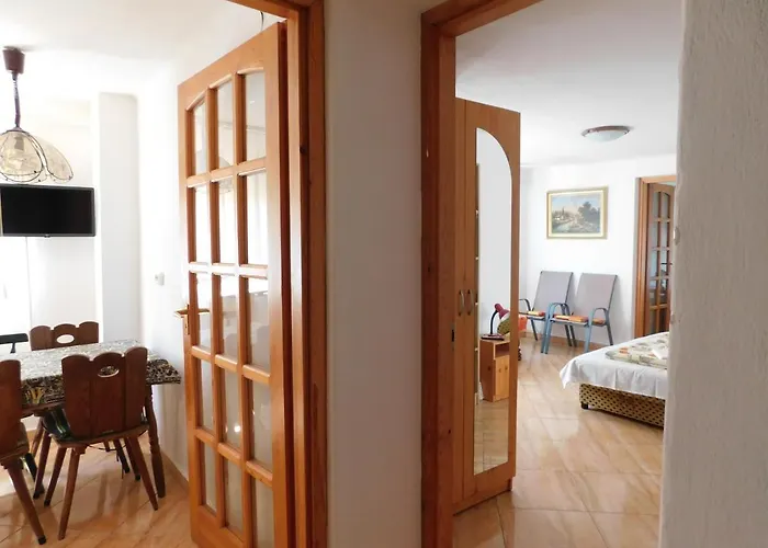 Szamoca Vendeghaz Мишкольц